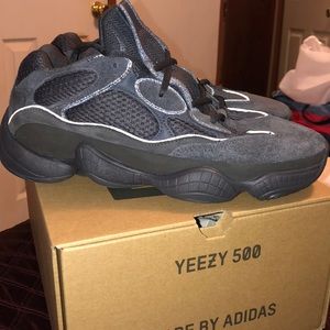 Yeezy 500